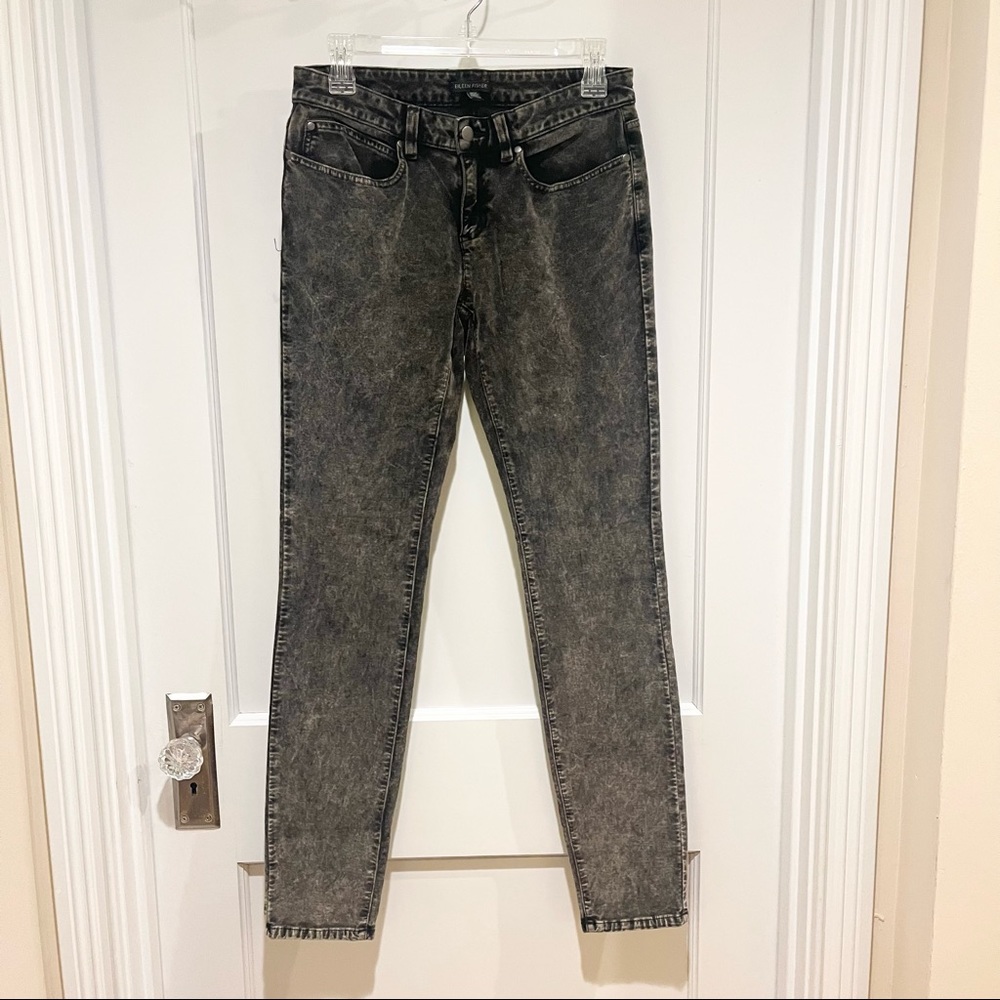 ⭐️ Eileen Fisher Velvet Acid Wash Jeans 4